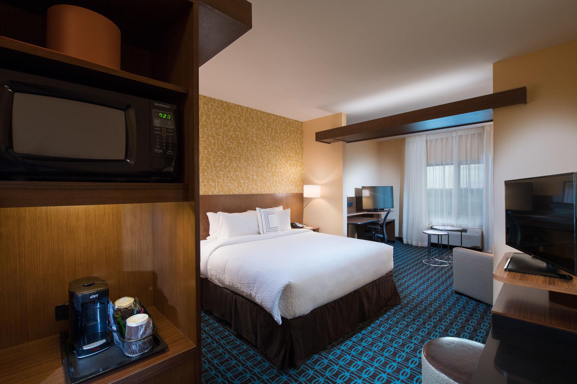 Fairfield Inn & Suites By Marriott Panama City Beach Upper Grand Lagoon Esterno foto