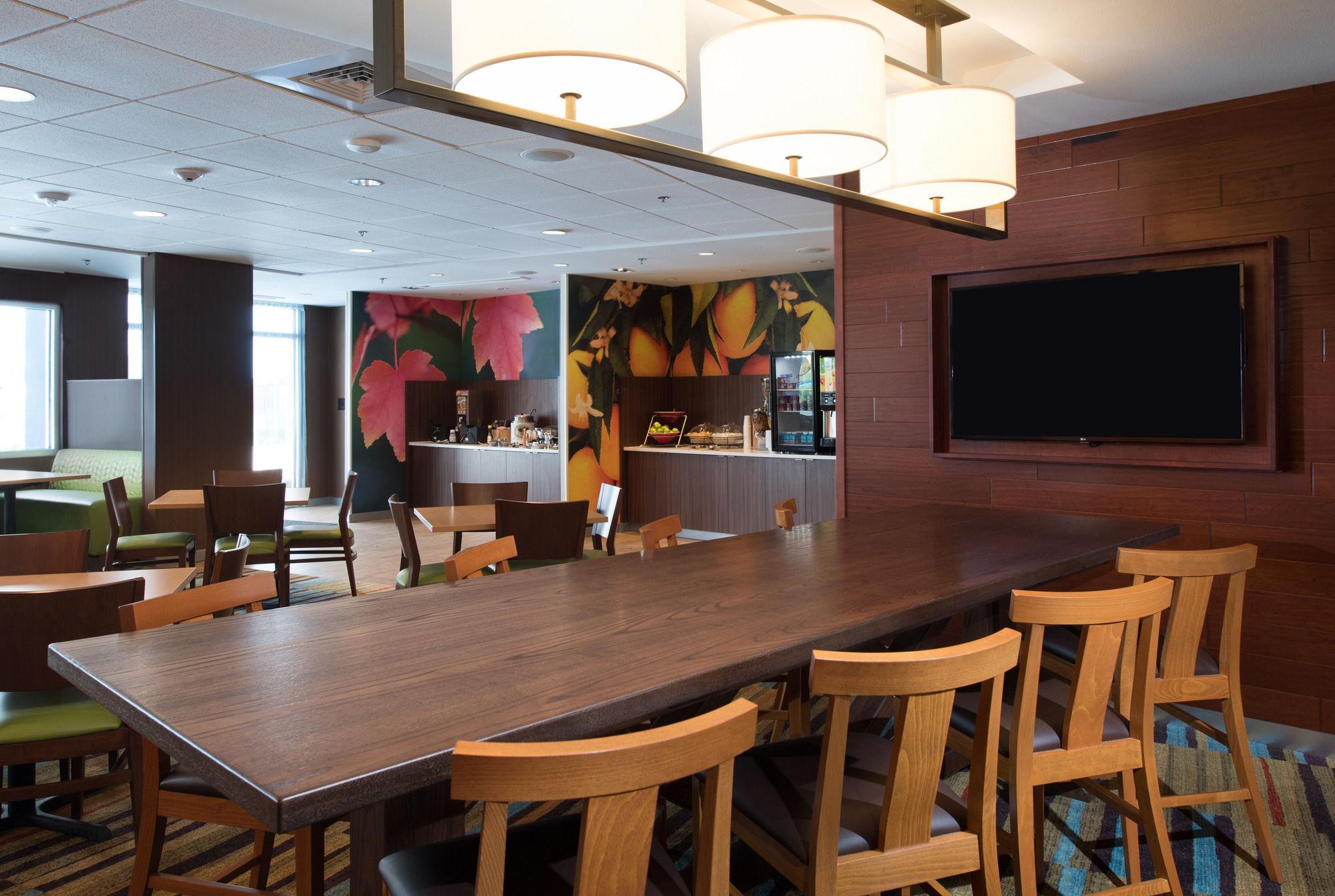 Fairfield Inn & Suites By Marriott Panama City Beach Upper Grand Lagoon Esterno foto