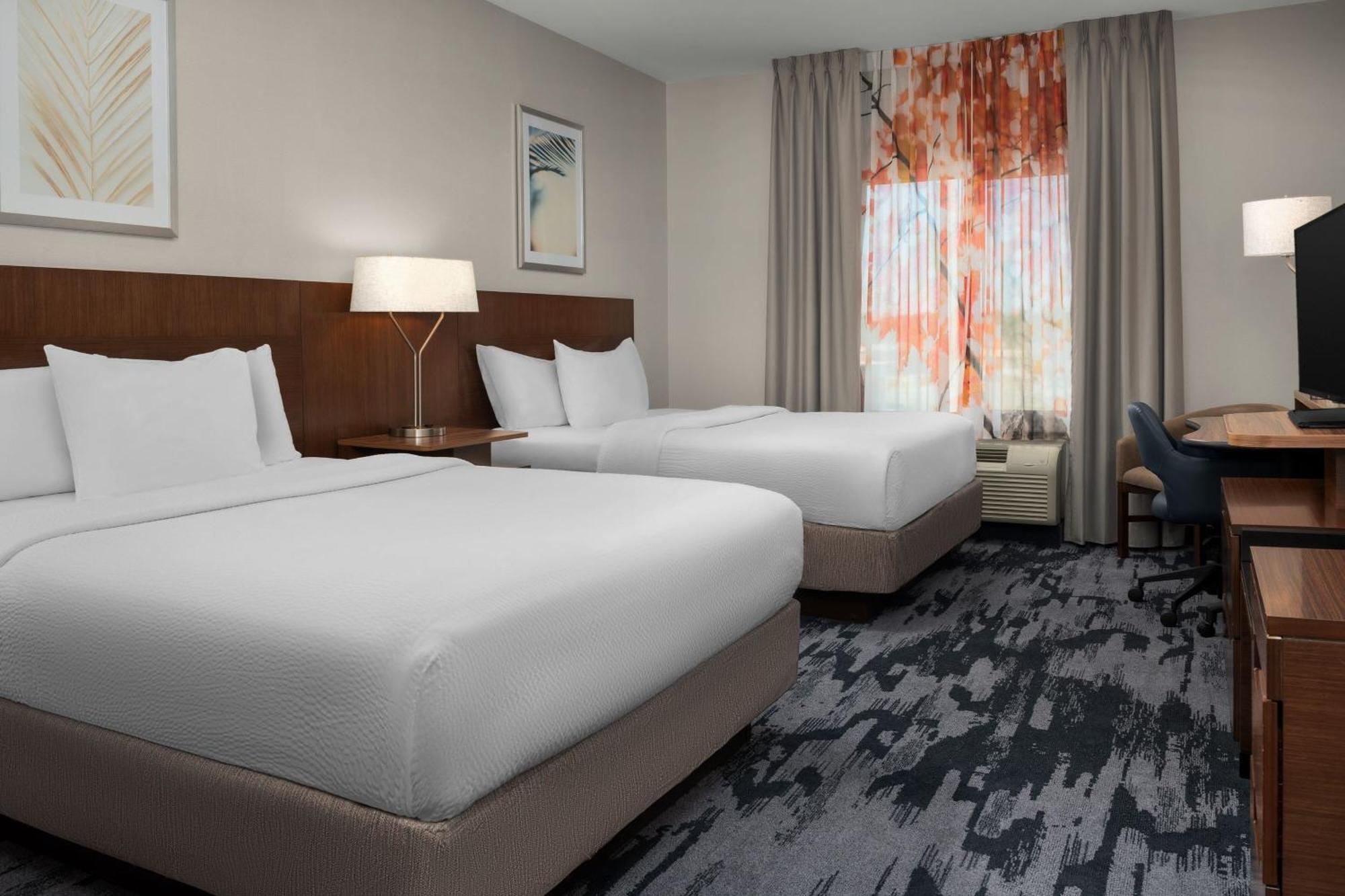 Fairfield Inn & Suites By Marriott Panama City Beach Upper Grand Lagoon Esterno foto