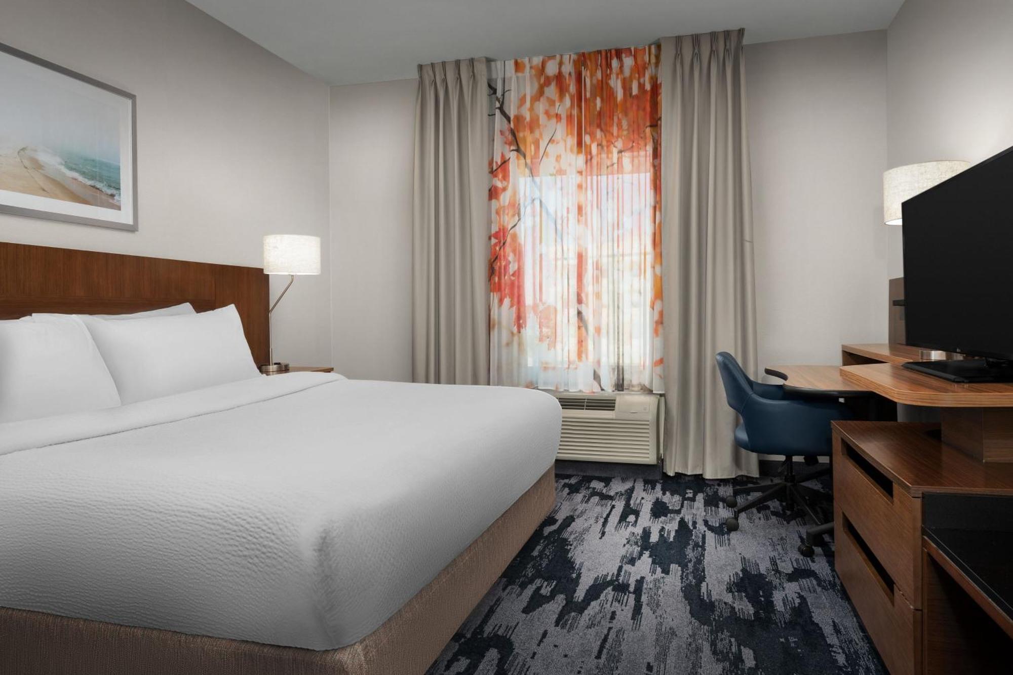 Fairfield Inn & Suites By Marriott Panama City Beach Upper Grand Lagoon Esterno foto