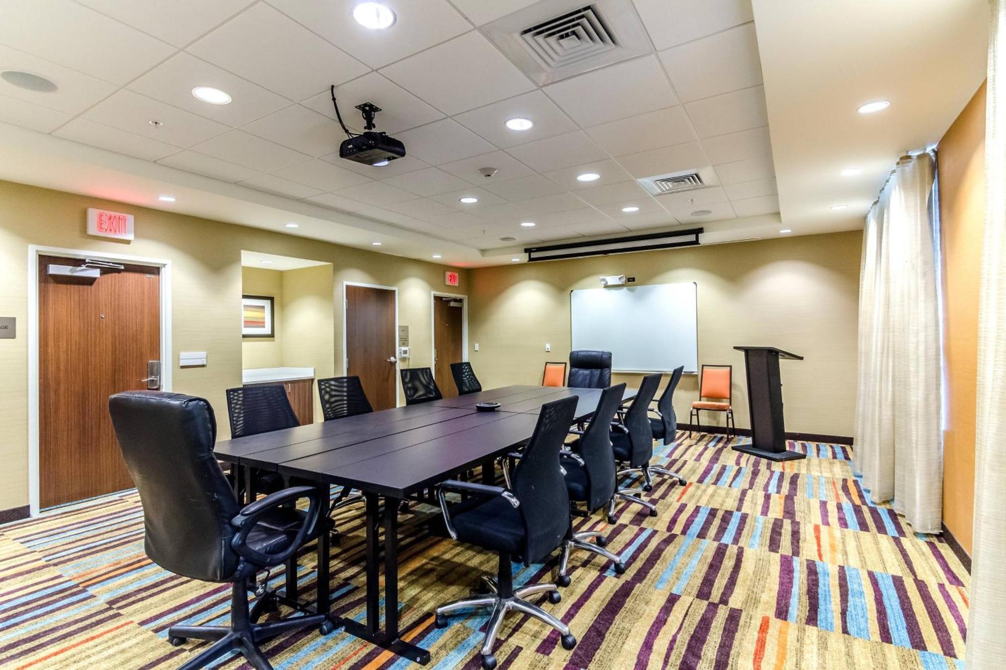 Fairfield Inn & Suites By Marriott Panama City Beach Upper Grand Lagoon Esterno foto